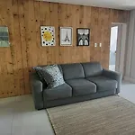 Lindo Apartamento Na Atalaia Pertinho Da Praia